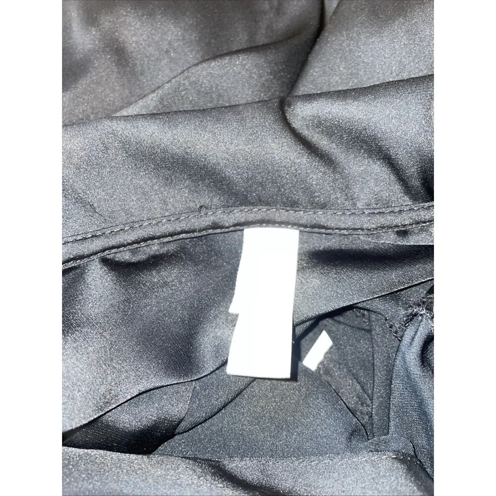 Stars Above Satin black pajama shirt with white piping size Medium - Picture 5 of 6